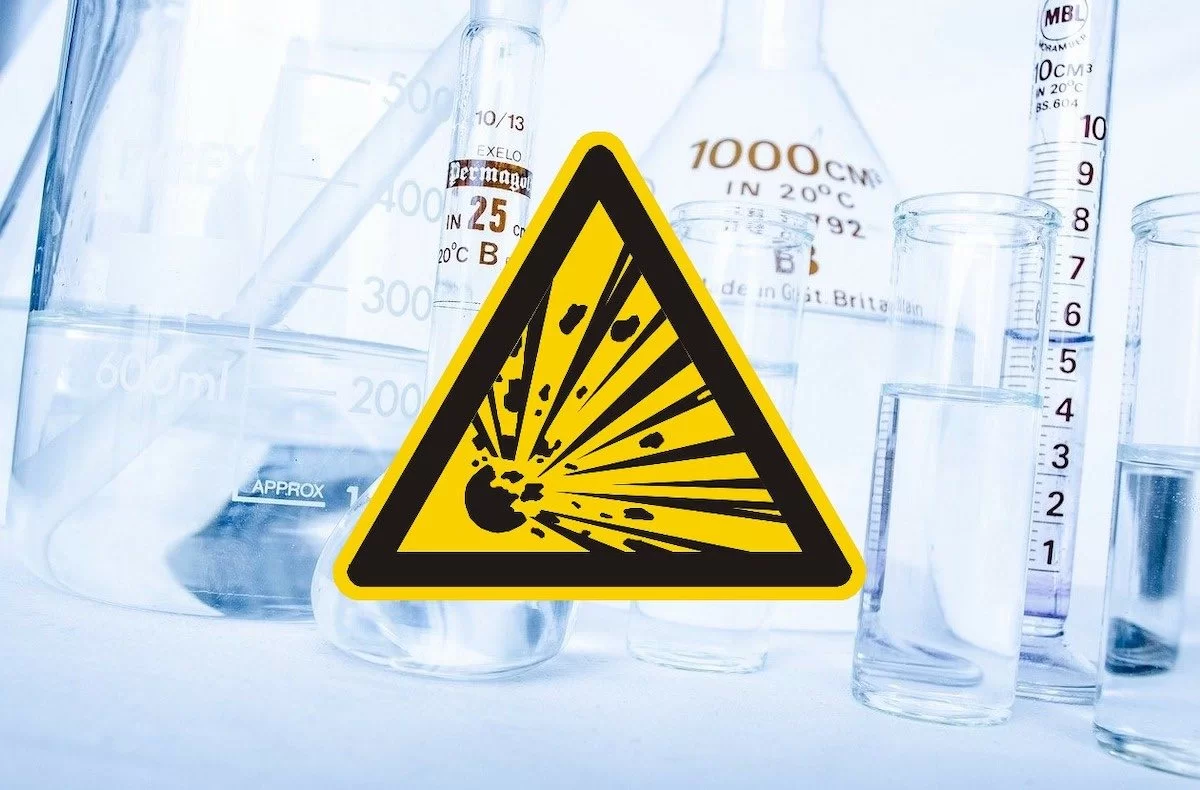 simbolo prodotti contenenti precursori di esplosivi